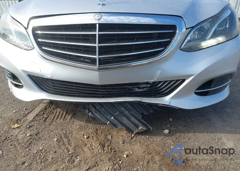 2014 Mercedes-Benz E 350 4Matic z USA, uszkodzony, nr VIN WDDHF8JB5EA794095